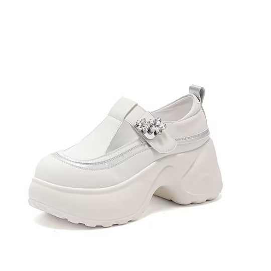 Damen Chunky Schnürschuhe mit verstellbarem Riemen und modischen Blütenapplikationen EB