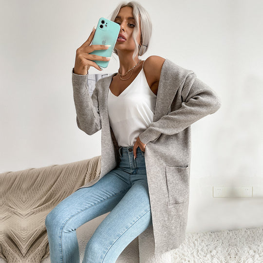 Damen Langärmlige Strickjacke mit Kapuze und seitlichen Taschen EB
