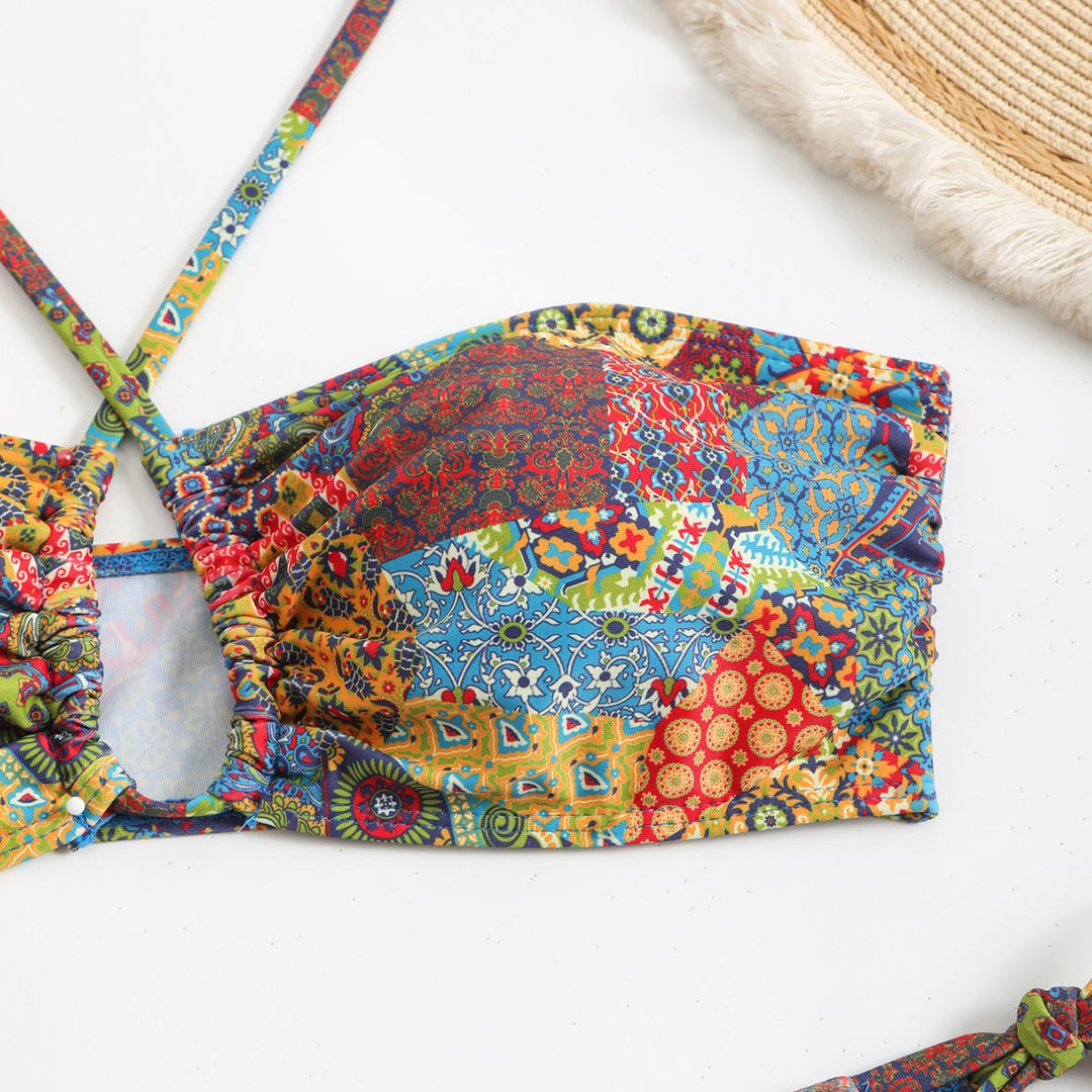 Damen Bandeau-Bikini mit verspieltem kräftigem Muster EB