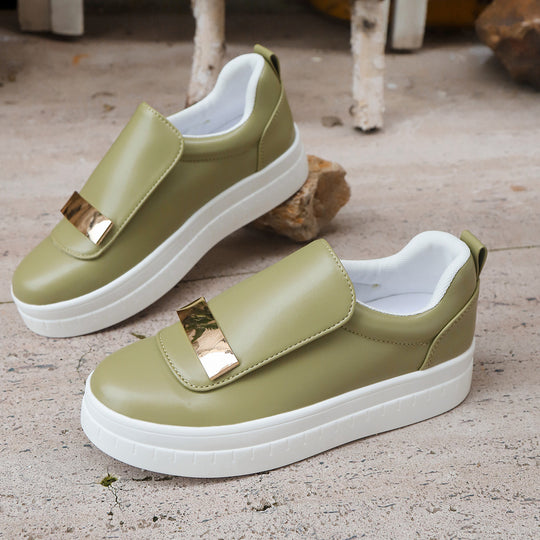 Damen Sneaker mit glänzendem Akzent EB