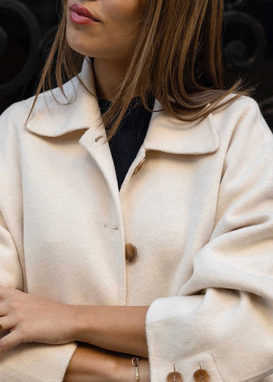 EB | Grace - Kurz geschnittene Wollmischjacke