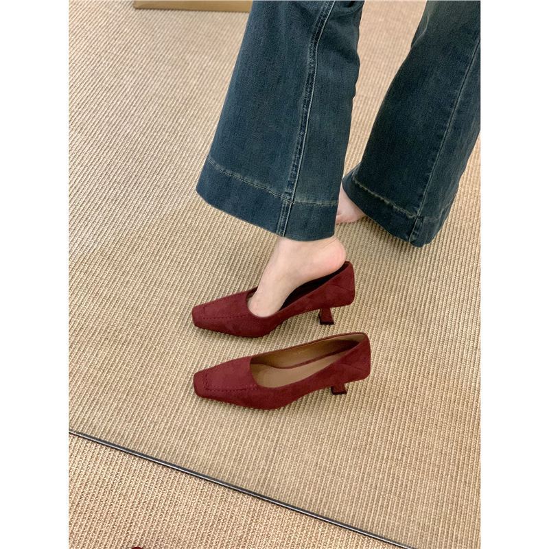 Damen elegante Ballerinas aus feinem Veloursleder EB