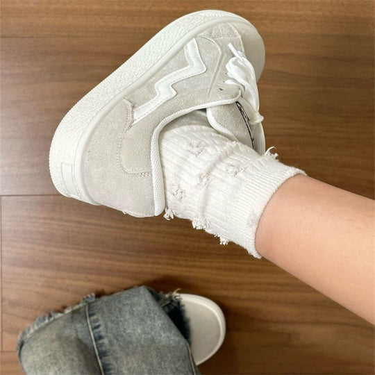 Damen Sneakers aus hochwertigem Wildleder mit rutschfester Sohle EB