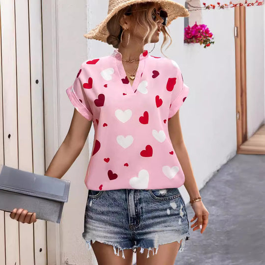 Damen luftiges Blusenshirt mit herzförmigem Print und lockerer Passform EB