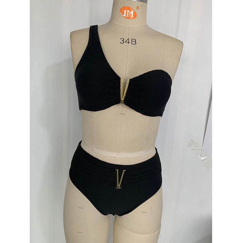 Damen Hoch geschnittenes Bikiniset mit asymmetrischem Oberteil und goldenen Akzenten EB