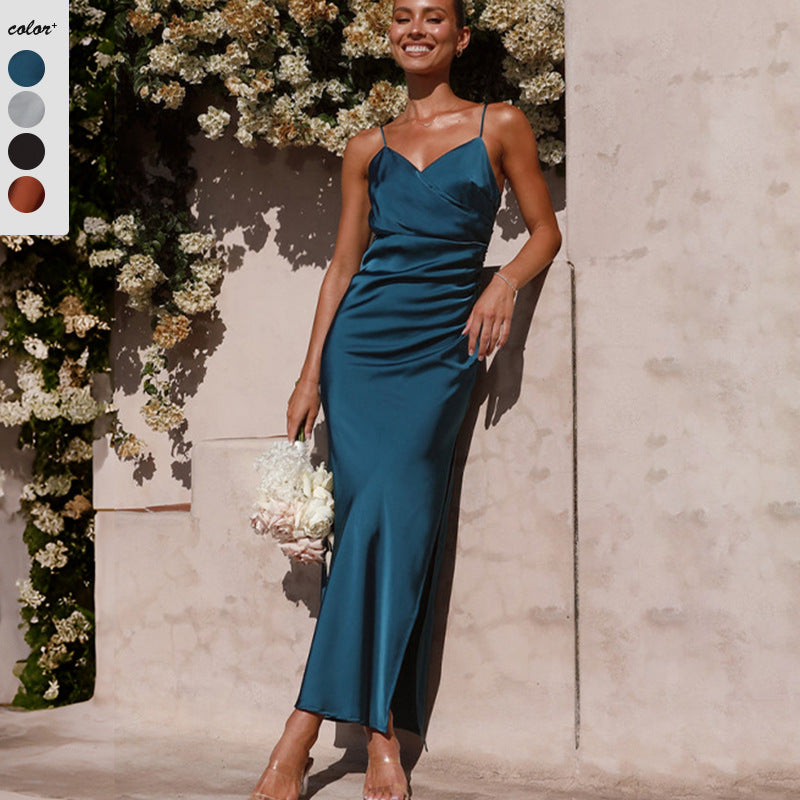 Damen Elegantes Abendkleid mit asymmetrischem Schnitt und seidigem Glanz EB