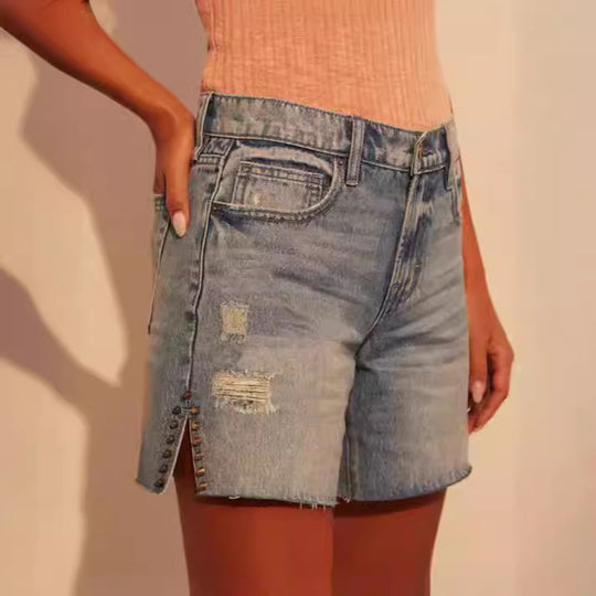 Damen modische Destroyed Denim-Shorts mit Nietenverzierung EB