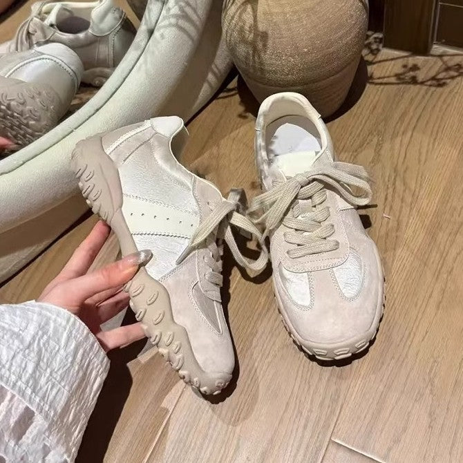 Damen Sportliche Sneakers mit strapazierfähigem Obermaterial und innovativer Dämpfung EB