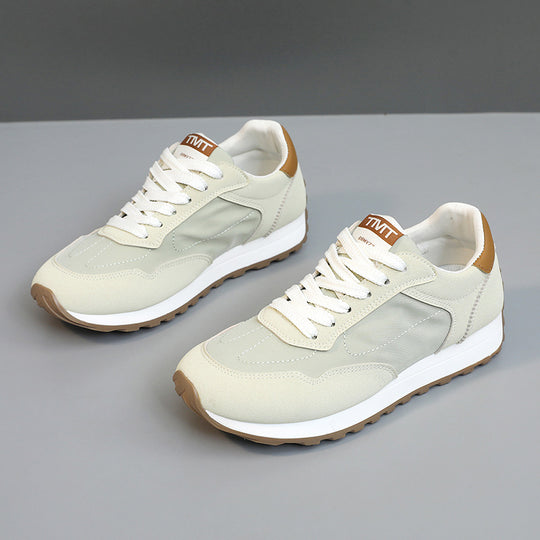Damen Sportliche Sneakers mit atmungsaktiver Obermaterialstruktur und dämpfender Sohle EB
