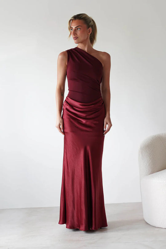 Damen Abendkleid mit asymmetrischem Schnitt und elegantem Drapierungsdesign EB