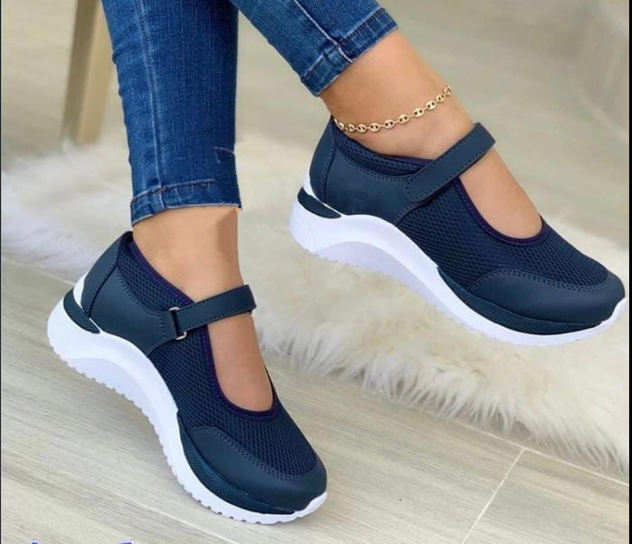 Damen Freizeit-Sneaker mit atmungsaktiver Mesh-Oberfläche und verstellbarem Riemen EB