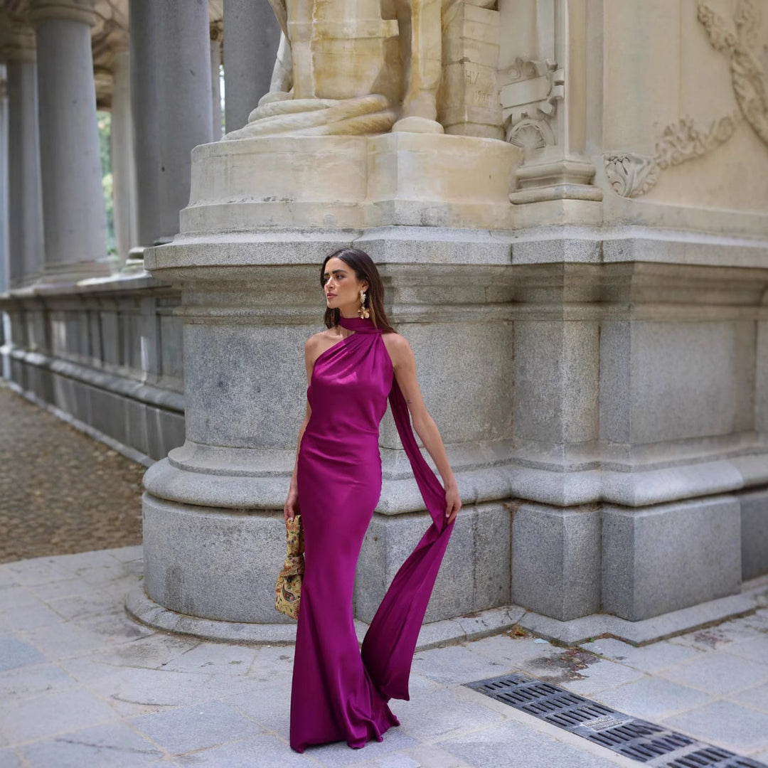 Damen Elegantes Maxikleid mit asymmetrischem Schnitt und schicker Raffung EB