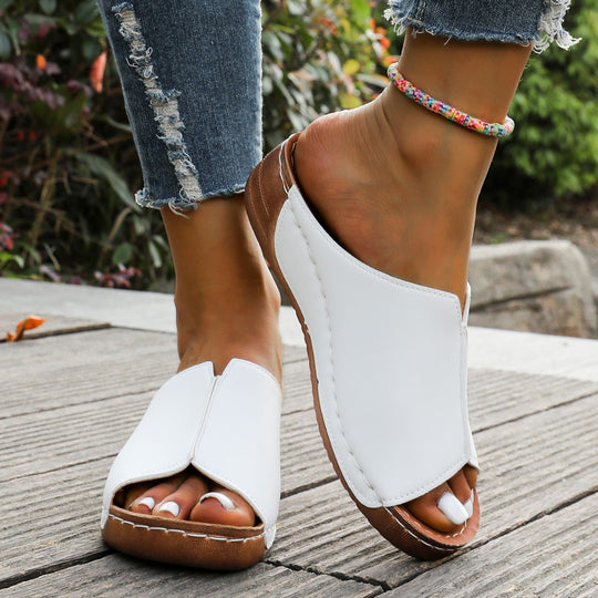 Damen Komfortable und stilvolle Clogs EB