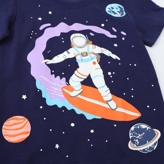 Jungen T-Shirt mit leuchtendem Weltraumdesign EB
