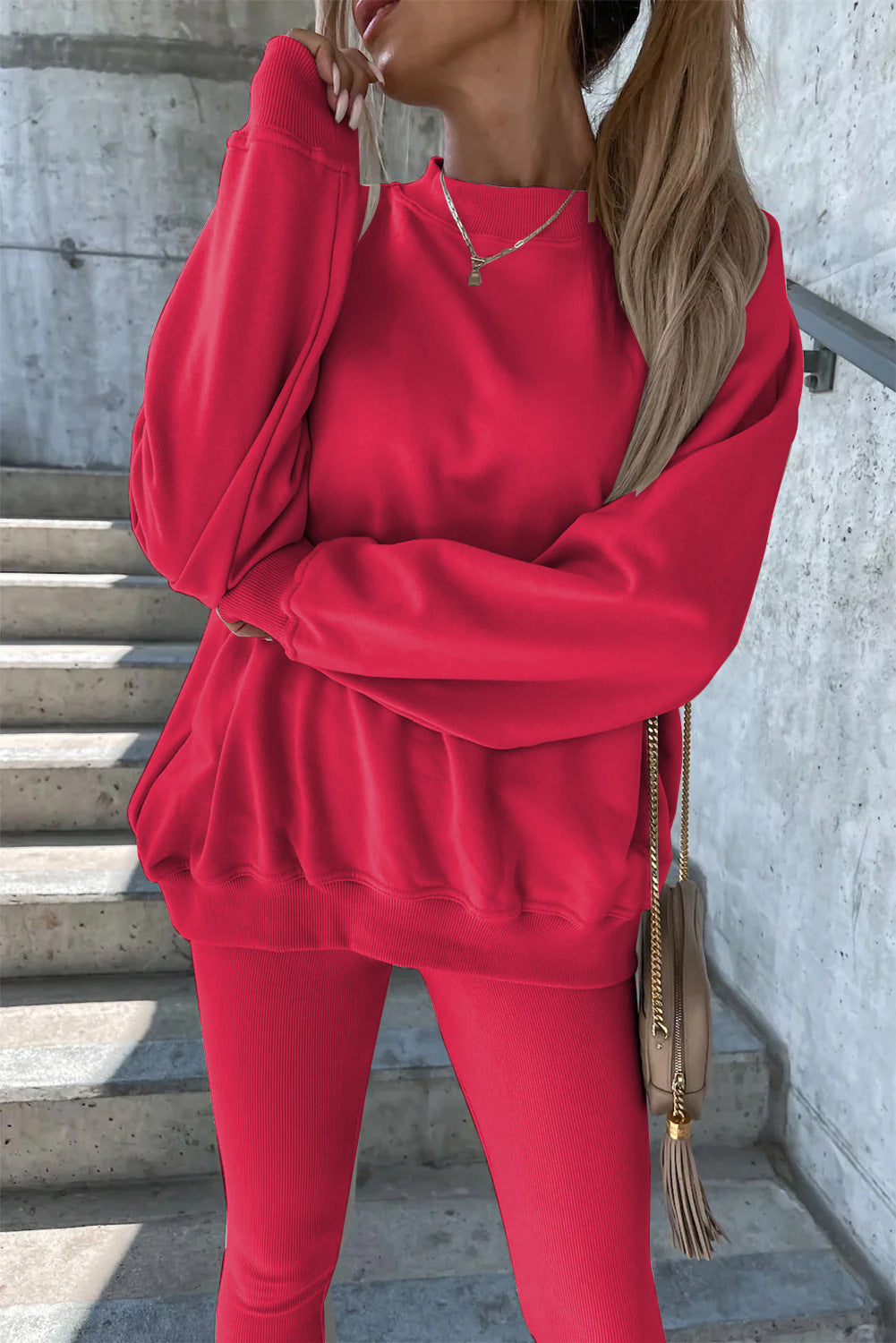 Damen Oversized Sweatshirt mit weitem Schnitt und strukturierten Ärmeln EB