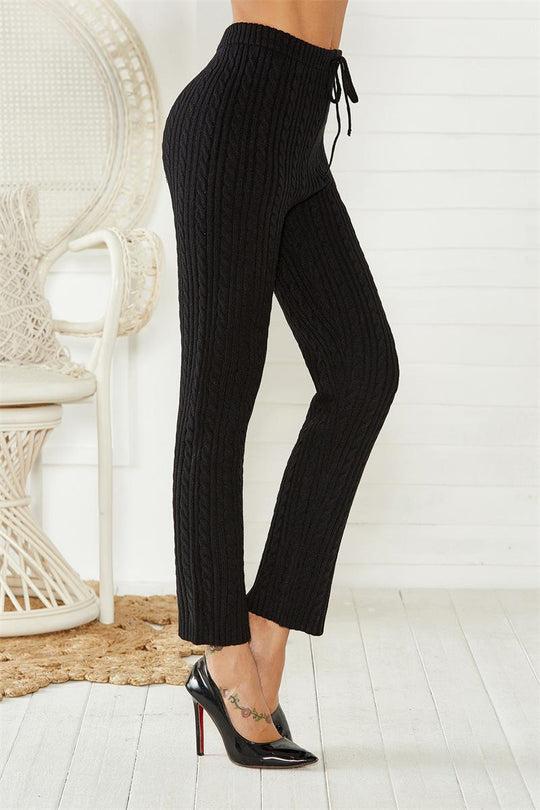 Damen Lockere Strickhose mit dezentem Zopfmuster EB
