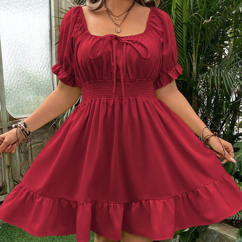Damen verspieltes Minikleid mit Puffärmeln und Rüschenabschluss EB