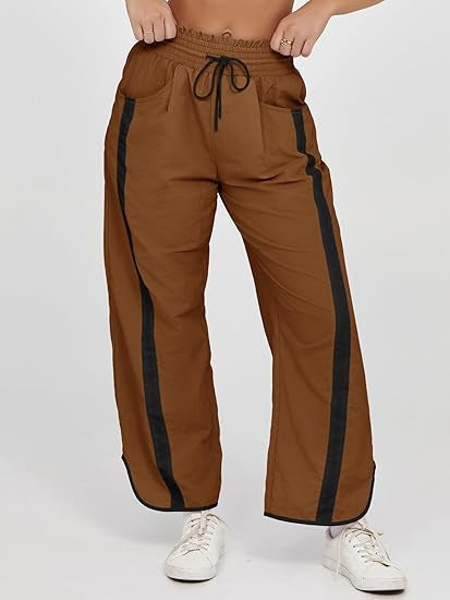 Damen nan relaxte Trackpants mit seitlichem Kontraststreifen, elastischem Smokbund und Eingrifftaschen EB