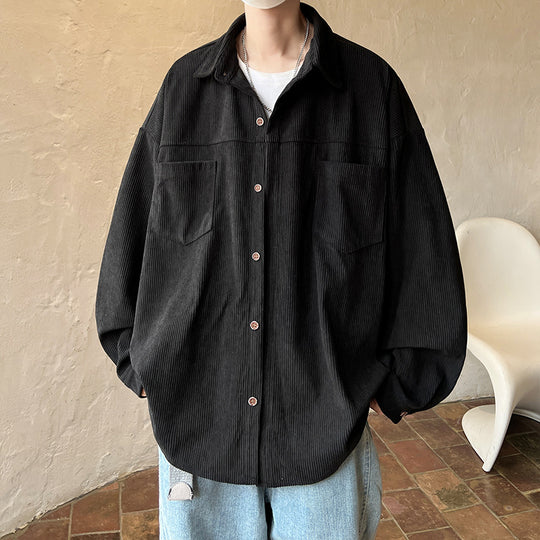 Herren nan oversized Kordhemdjacke mit aufgesetzten Brusttaschen, abgerundetem Saum und lockerer Silhouette EB