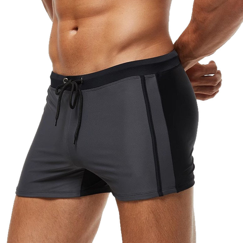 Herren Bade-Shorts mit peppigen Kontrastelementen EB