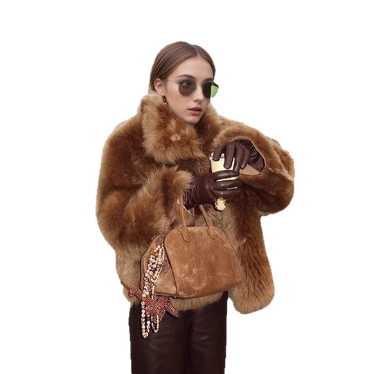 Damen Pelzjacke mit voluminösem Schnitt und elegantem Kragen EB