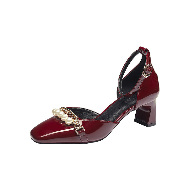 Damen elegante Mary Jane Pumps mit modischem Perlen- und Kettendetail EB
