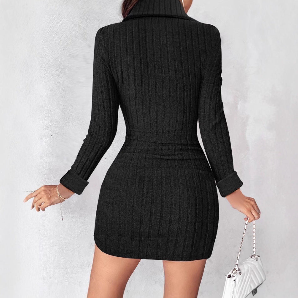 Damen Wickelkleid mit strukturiertem Design und dekorativen Knöpfen EB