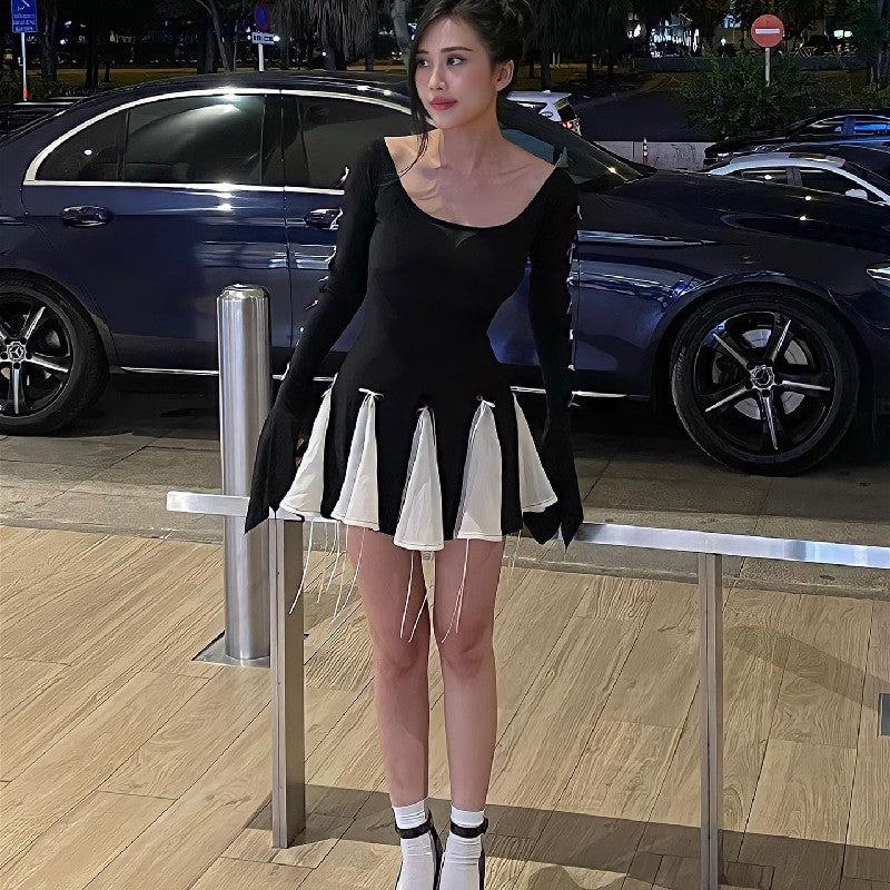 Damen Skaterkleid mit kontrastierenden Rüschendetails und lange Ärmel EB