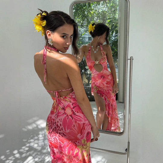 Damen Maxikleid mit elegantem Cut-Out-Design und floralen Akzenten EB