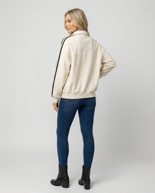 Damen sportlich-elegante weite Reißverschlussjacke mit Hemdkragen, Eingrifftaschen und kontrastierenden Ärmelstreifen EB