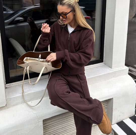 Damen Fleece-Lounge-Set mit kurzem Reißverschluss-Hoodie und taillenhoher Kordel-Jogginghose EB