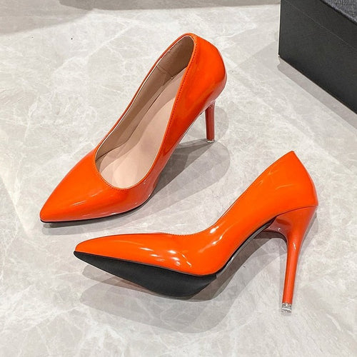 Damen elegante stiletto Pumps mit hochglänzender Oberfläche EB