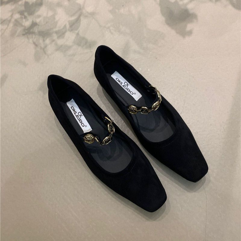 Damen elegante Ballerinas mit modischem Riemchen EB