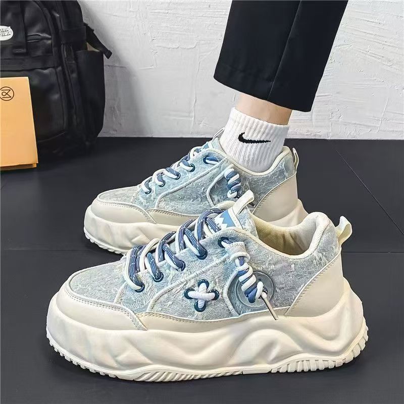 Damen Modische Sneakers mit dämpfender Laufsohle und auffälligem Design EB