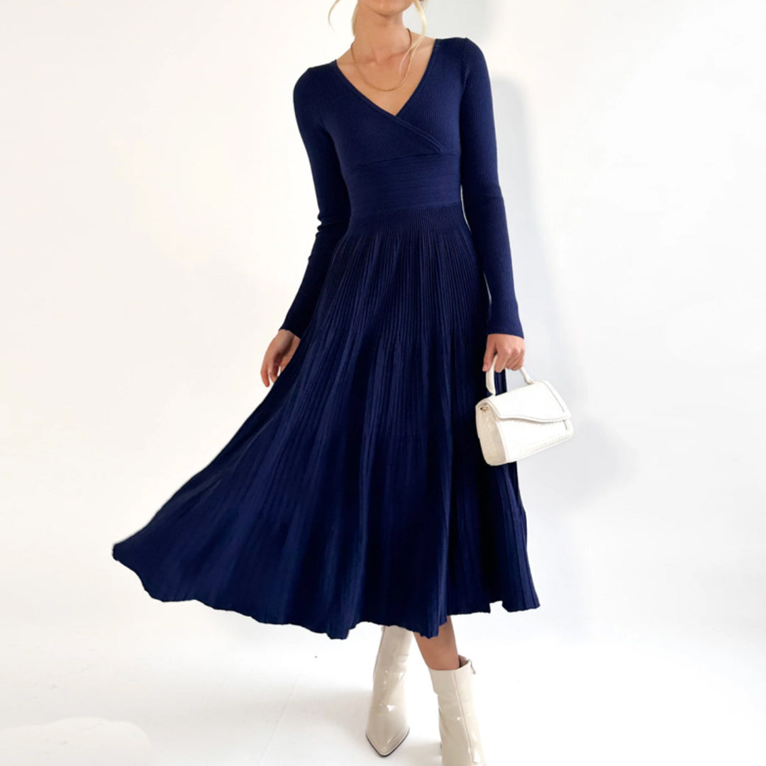 Damen Elegantes Wickelkleid mit plisséierten Details EB