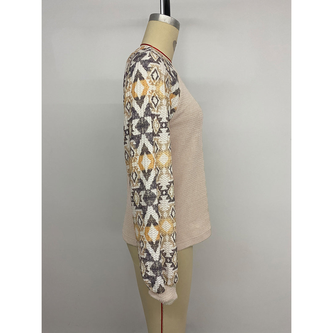 Damen Strickpullover mit modernen Raglanärmeln und floralem Muster EB
