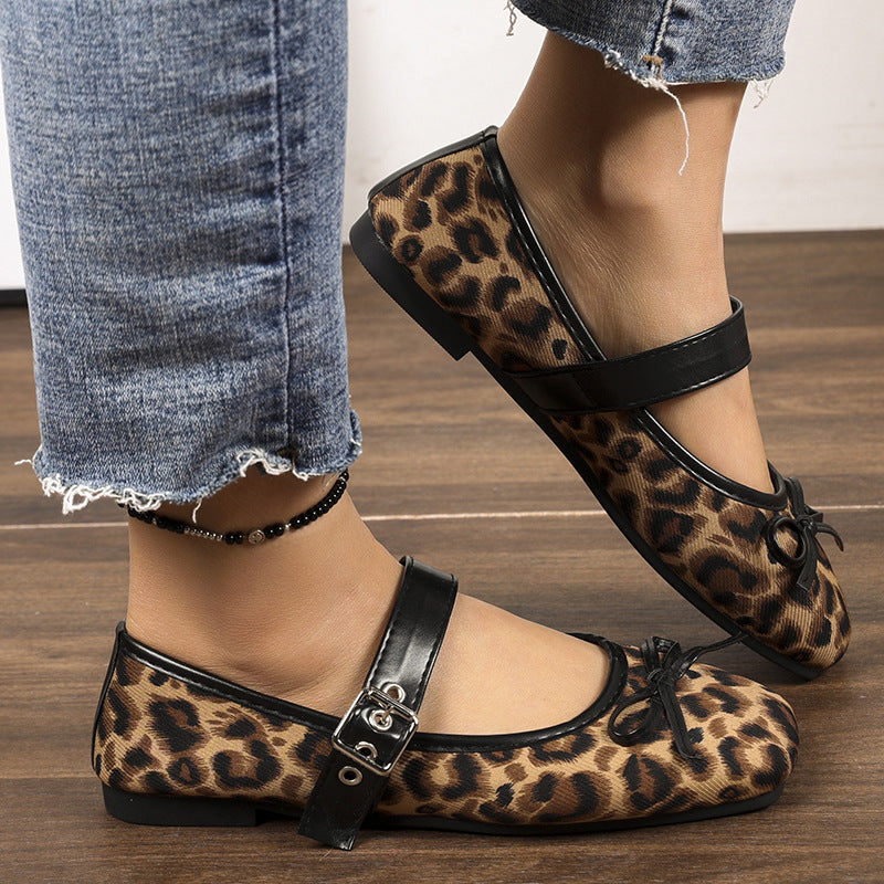 Damen  Ballerinas mit Leopardenmuster, verstellbarem Mary-Jane-Riemen und dekorativer Schleife EB
