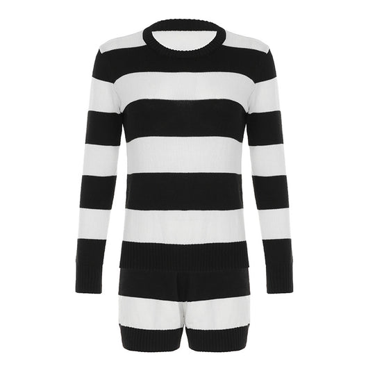 Damen nan gestreifter Rundhals-Pullover aus Feinstrick mit gerippten Bündchen und schmaler Passform EB