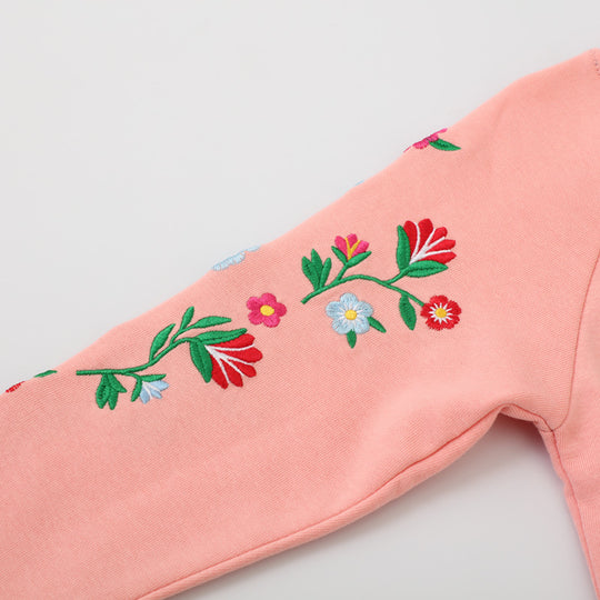 Damen Sweatshirt mit lebhaften Blumenstickereien EB