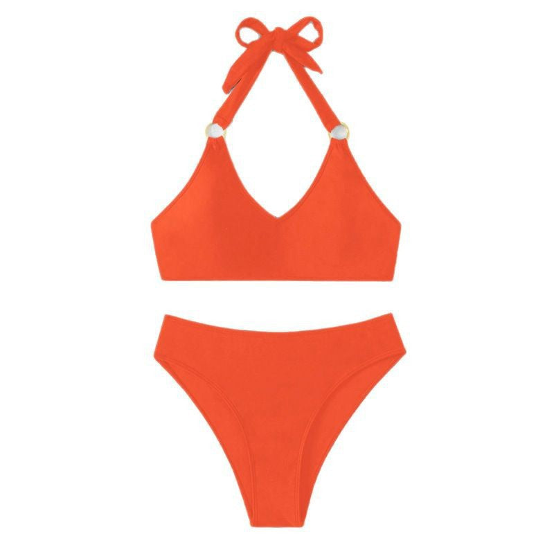 Damen Triangel-Bikini mit modischem V-Ausschnitt und eleganten goldenen Akzenten EB