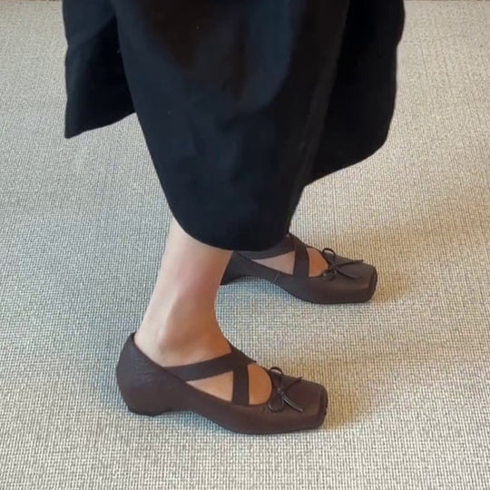 Damen Ballerinas mit elastischen Kreuzriemen und dekorativem Schleifendetail EB