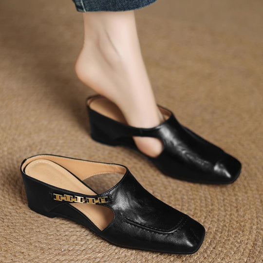 Damen Komfortable Mules mit elegantem Blickfang EB