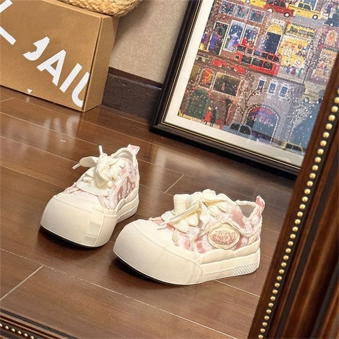 Damen Sneakers mit trendigem Design und atmungsaktiver Obermaterialstruktur EB