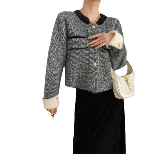Damen Modischer Strickjacke mit Struktur und eleganten Knopfdetails EB