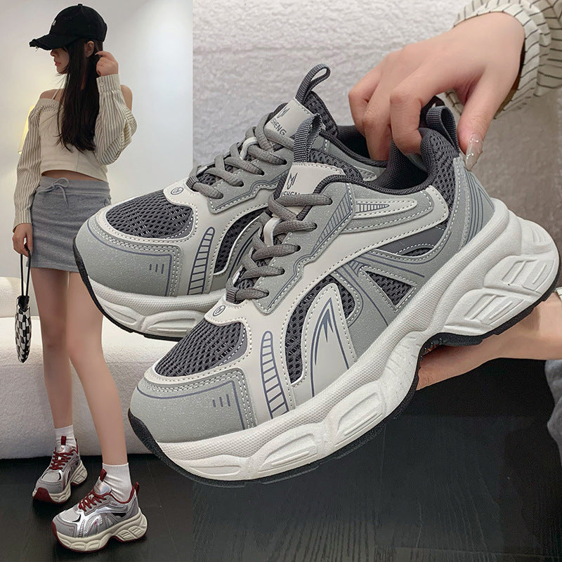 Damen Sportliche Laufsneaker mit dämpfendem Obermaterial und rutschfester Sohle EB