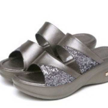 Damen glamouröse Wedge-Pantoletten mit Glitzerakzenten EB