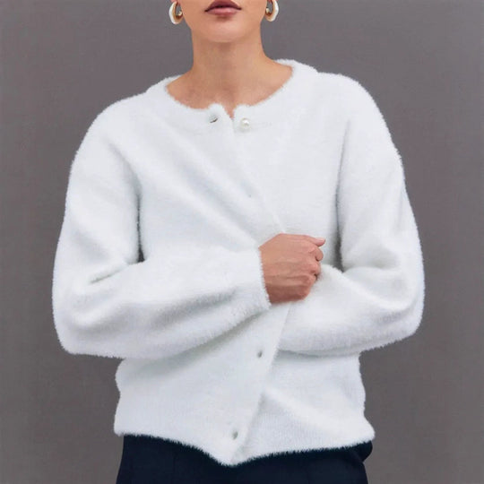 Damen Flauscher Cardigan mit dekorativen Perlenknöpfen EB