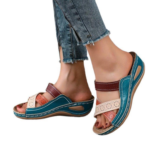 Damen Komfortable und luftige Clogs mit modischen Riemen EB