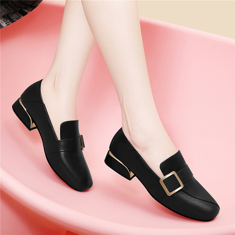 Damen Elegante und komfortable Mokkassins mit modischem Schnallen-Detail EB