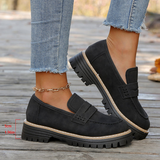 Damen robuste Loafer mit markanter Profilsohle, weichem Veloursoptik-Obermaterial und gepolstertem Komfortfußbett EB